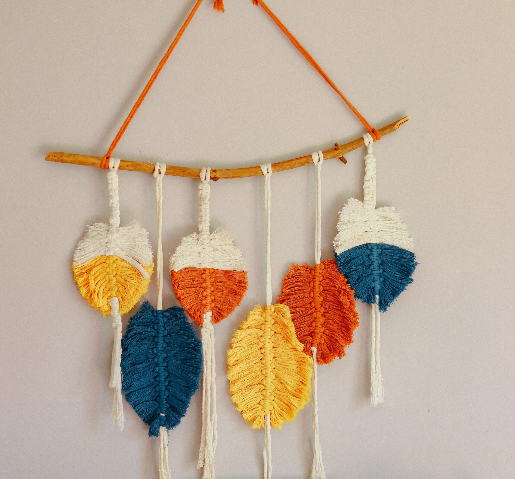 Herbstliches Basteln mit Makramee
